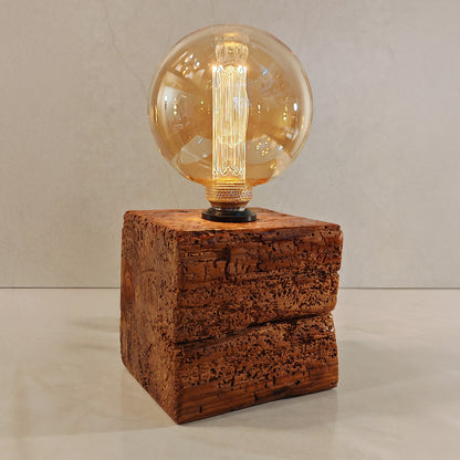 Lámpara de Mesa Cubo Rústica