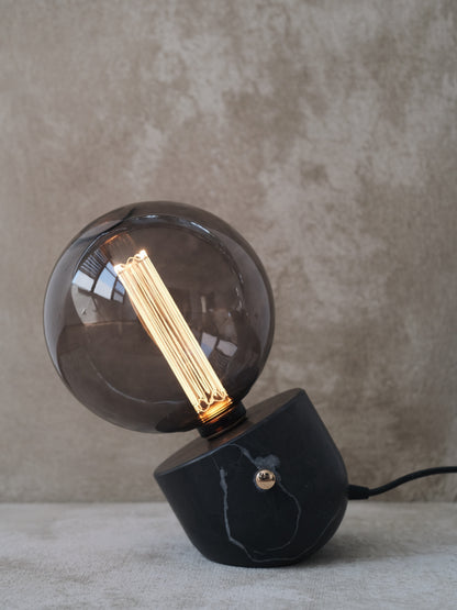 Lámpara de Mesa Basalto