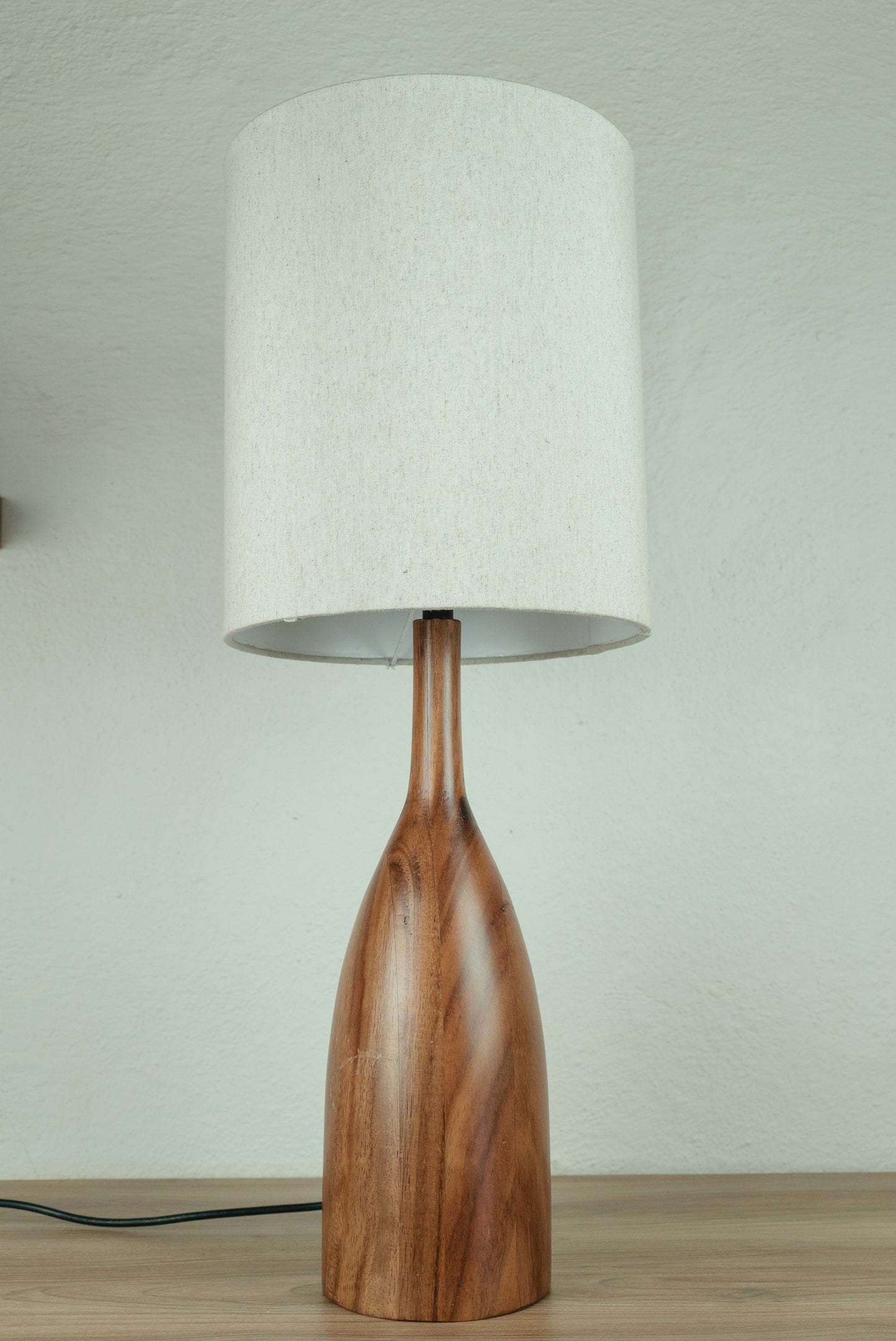 Lámpara De Mesa Parota